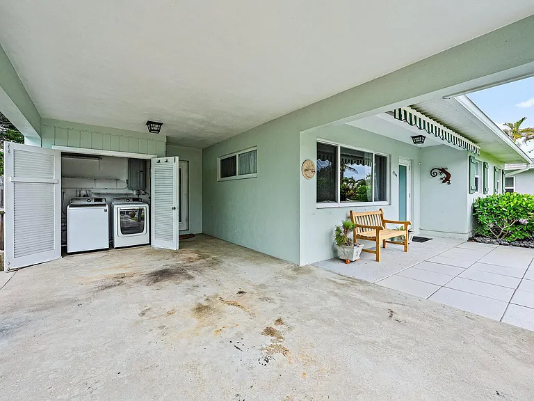 1869 Circle Dr — Photo 25