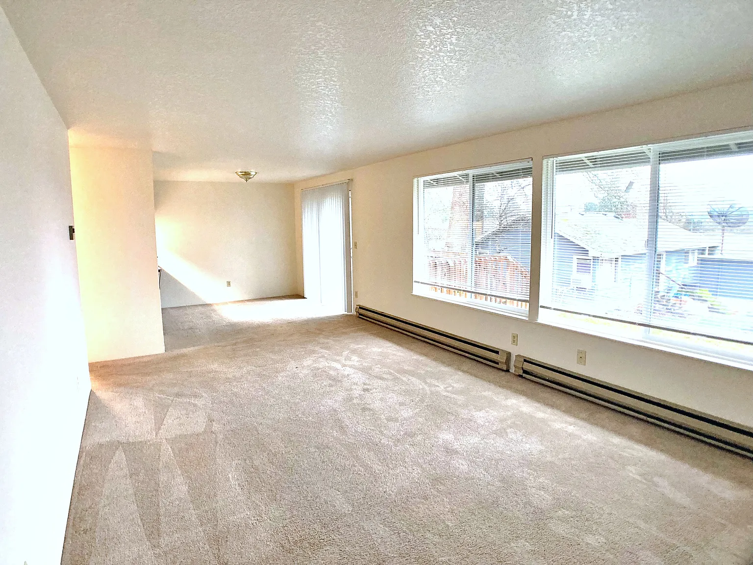 2 bed, 1030 sqft, $1,850 — Photo 4