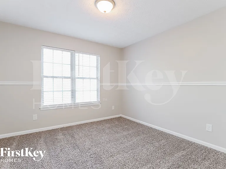 5321 Regency Lake Ct — Photo 11