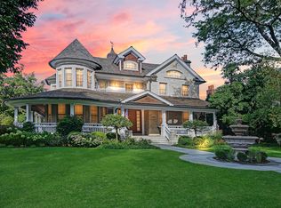 204 N Adams St, Hinsdale, IL