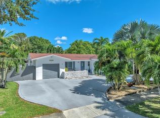 10481 SW 122nd Ct, Miami, FL 33186