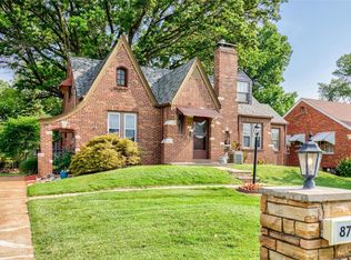 8715 Mavis Pl, Saint Louis, MO 63114