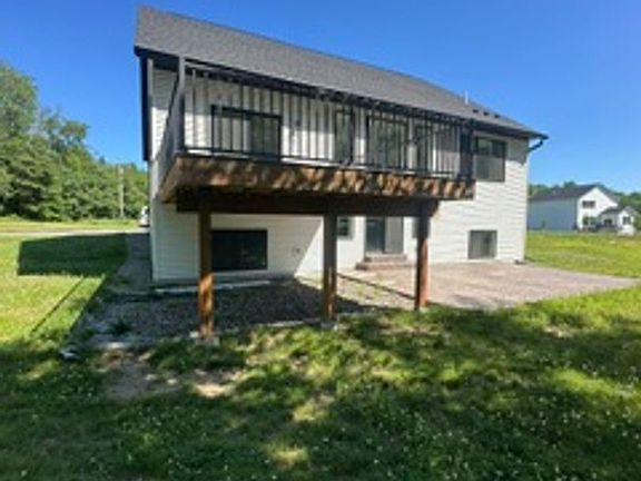 2nd image of 26942 Middle Cullen Rd