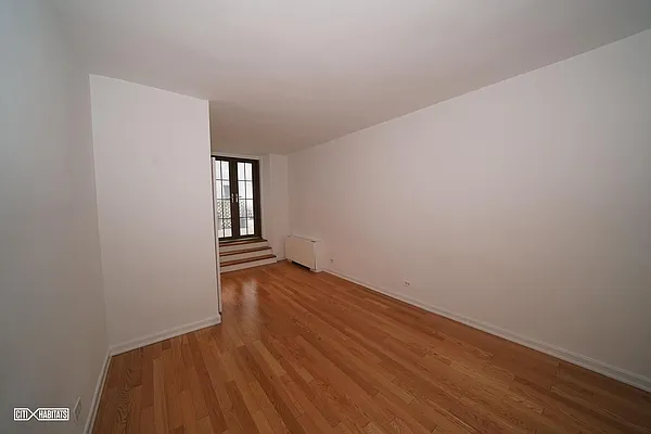 Rented by Citi Habitats | media 11