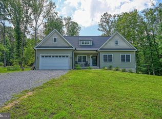 10052 Fairview Rd, Partlow, VA 22534