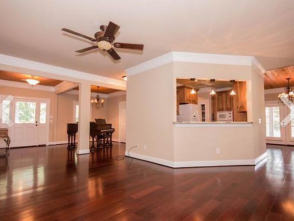 5th image of 2769 New Hall Rd