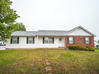 652 Falcon Dr, Sullivan, MO, 63080