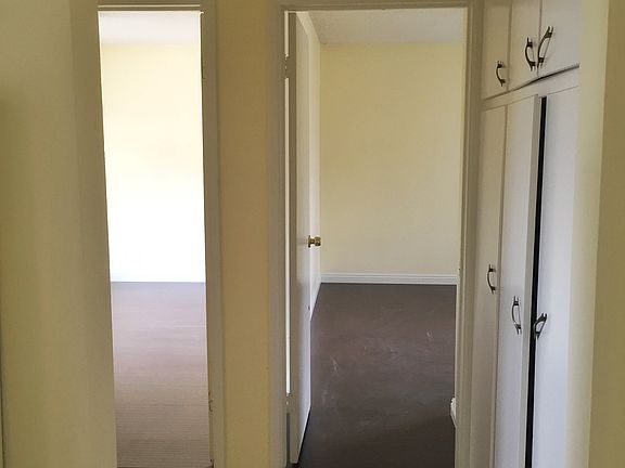 3rd image of 1840 Cordova St APT 7