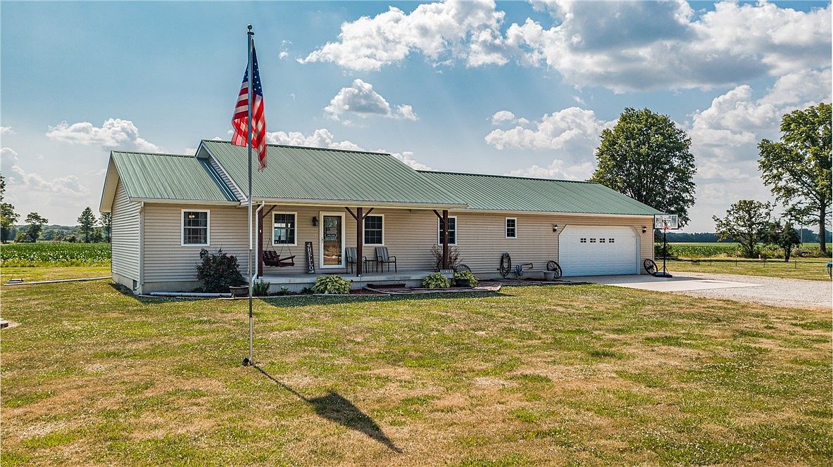 3285 State Highway 128, Beecher City, IL 62414 Zillow