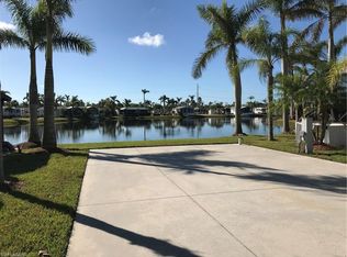 1125 Diamond Lake Cir, Naples, FL 34114