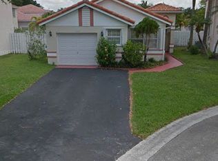 13525 NW 5th Ct, Plantation, FL 33325