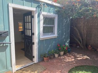 120 Garnet Ave #2, Newport Beach, CA 92662