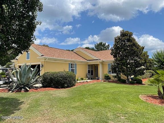 2nd image of 7 Larkspur Lane