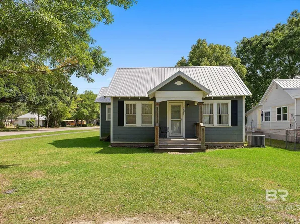301 W Orange Ave, Foley, AL 36535