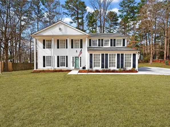 5727 Shawn Ter, Peachtree Corners, GA 30092