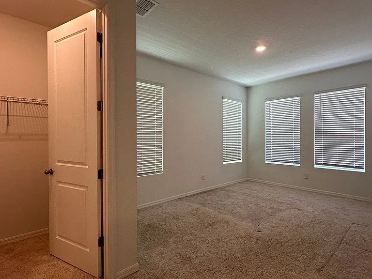 8454 Sperry St — Photo 10
