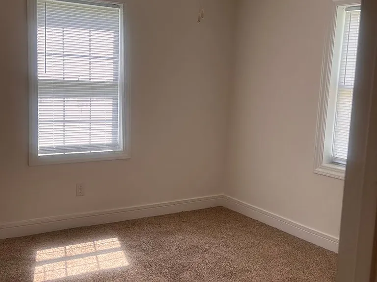 114 Jessamine St — Photo 5