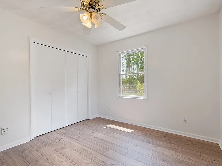 1255 Southport Supply Rd SE — Photo 24