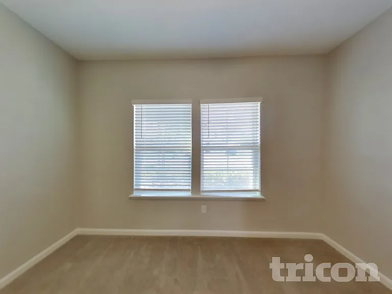 9762 Lemon Grass Ln — Photo 17