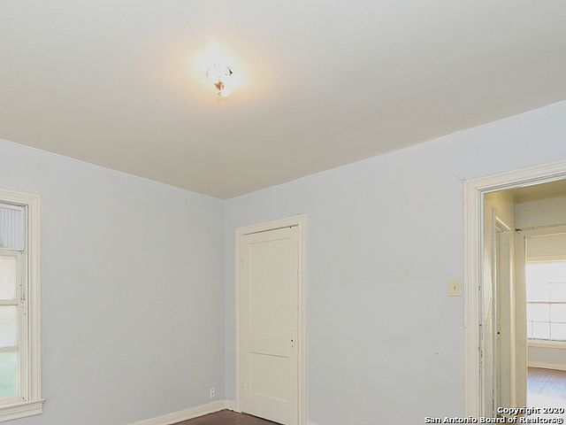 1st image of 308 Crane Ave