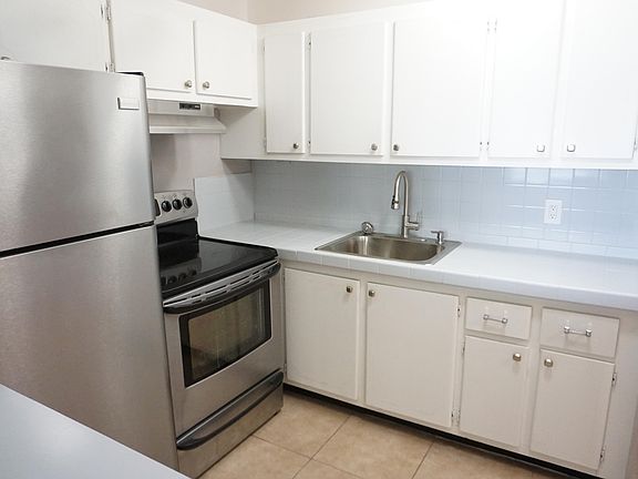 4th image of 89 Cambridge D