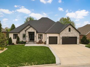 8319 Shinnecock Dr, Nixa, MO 65714