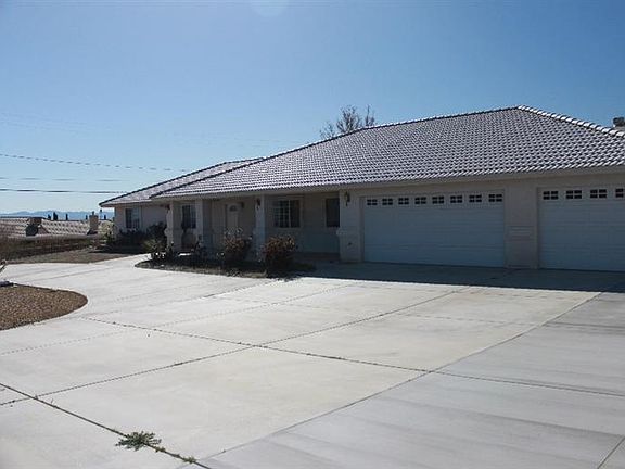2nd image of 15908 Kewanee Ln