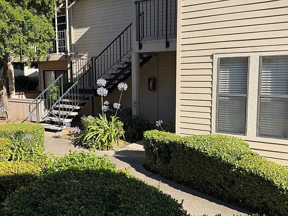 3rd image of 2401 Eilers Ln Unit 703