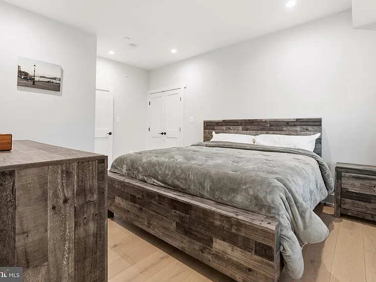 1722 W Virginia Ave NE #2 — Photo 26