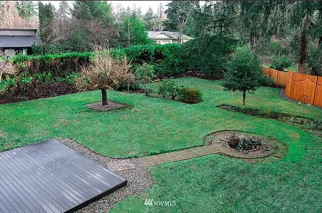9819 Willowood Pl SW — Photo 2