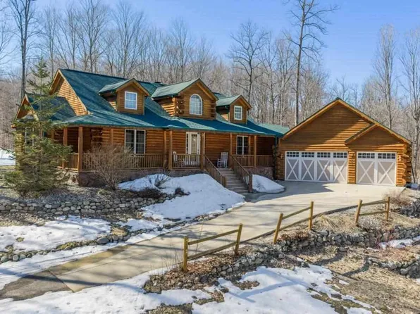 5592 Troon N, Bellaire, MI 49615