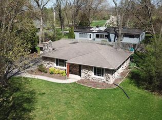 180 N Beaumont Ave, Brookfield, WI 53005