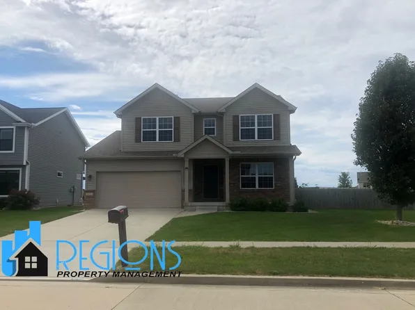 3613 Silverado Trl, Bloomington, IL 61761