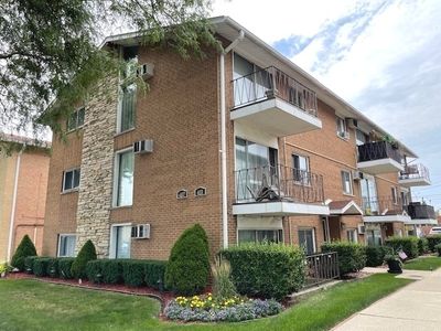 6111 W 64th Pl APT 5, Chicago, IL, 60638