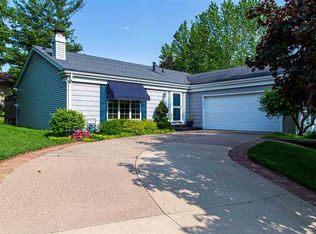 2900 Wilderness Dr, Dubuque, IA 52001