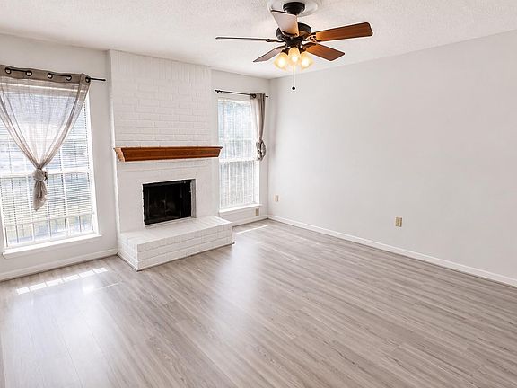 5th image of 11685 Alief Clodine Rd APT 10