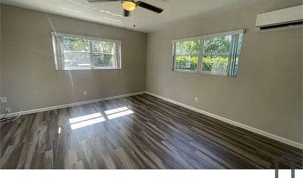 3 bed, 1212 sqft, $2,500 — Photo 3