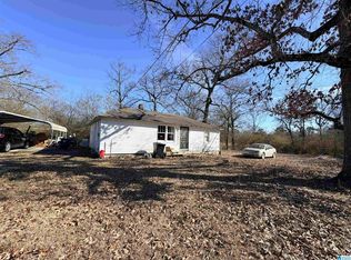 6416 Woodberry Ln, Bessemer, AL 35022