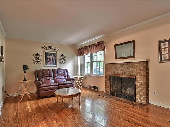 5th image of 6032 Ballentine St