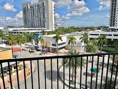 5252 NW 85th Ave APT 311, Doral, FL, 33166