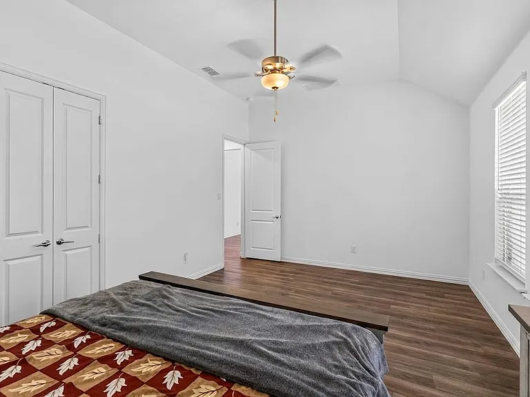 1308 Ladys Mantle Way — Photo 22