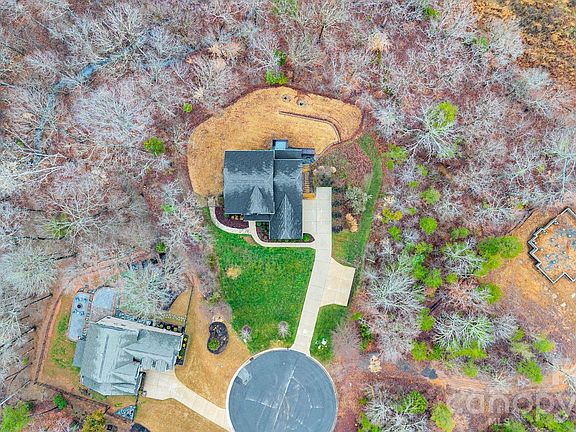 2nd image of 663 Highland Ridge Point