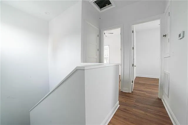 2119 Chippewa St — Photo 11