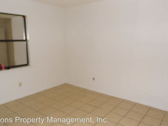 4th image of 5616 Scruggs Cir