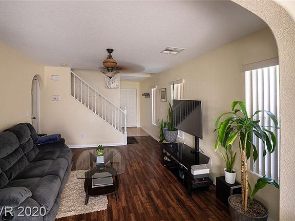 3rd image of 7983 Torremolinos Ave