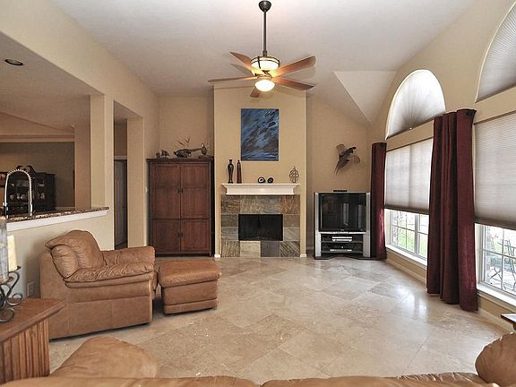 4th image of 3802 Carnegie Park Ct