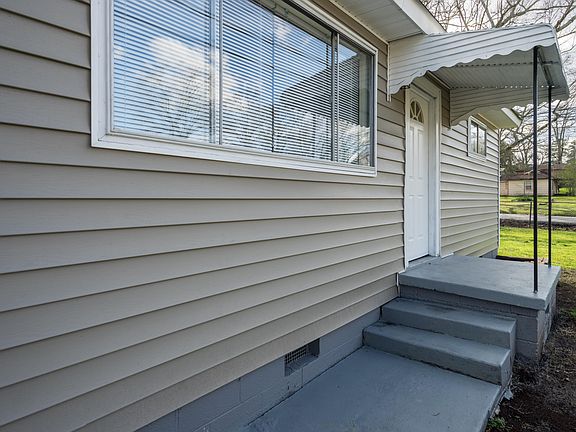 4th image of 76 Bishkoko Ave