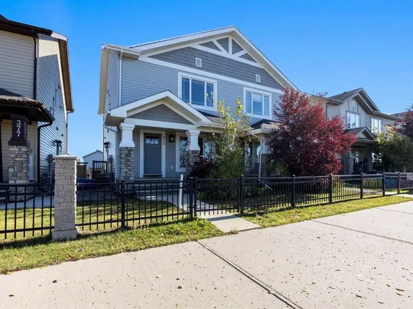 373 W Heritage Dr, Wood Buffalo, AB T9K 0Z6