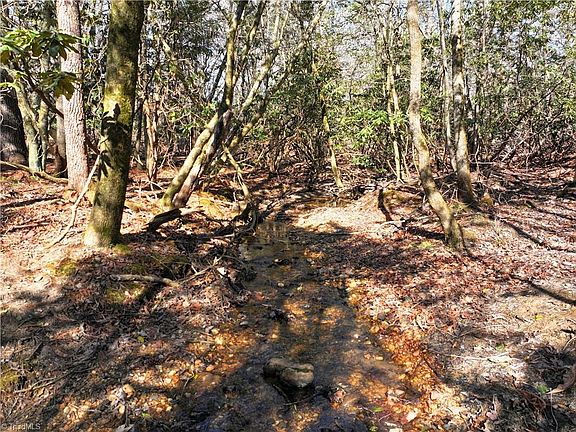 5th image of Flagstone Way