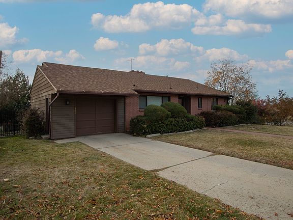 2nd image of 1388 S Wasatch Dr